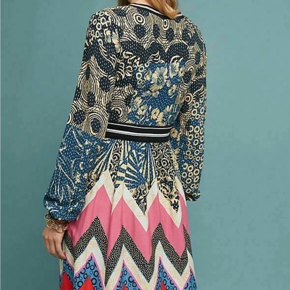 ✨Anthropologie MAUVE ✨ Sporty Chevron Mini - Picture 2 of 6